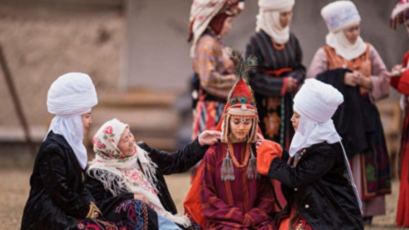 Кыргыз-кийим0